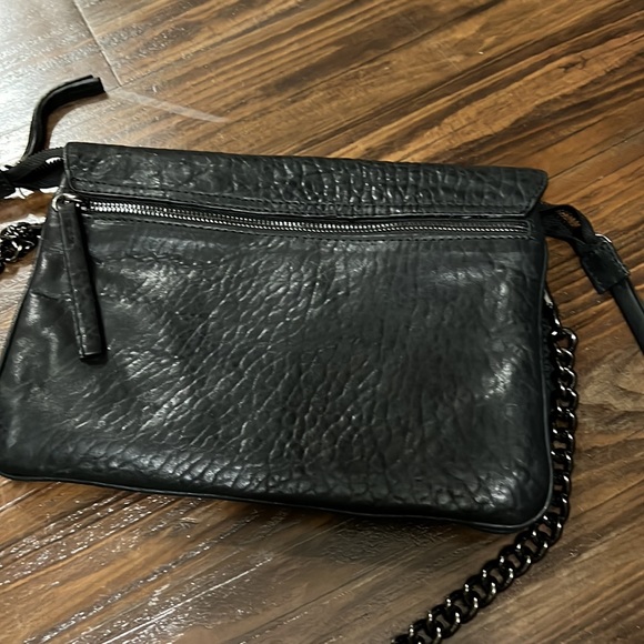 Maxon Collection Black Leather Crossbody With Detachable Strap - Picture 10 of 12